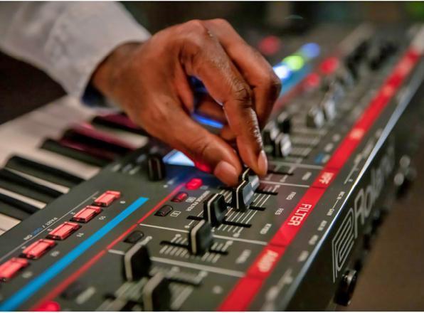 Actual product image Roland Juno-X