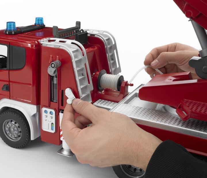 Actual product image Bruder Scania R-series fire brigade with ladder