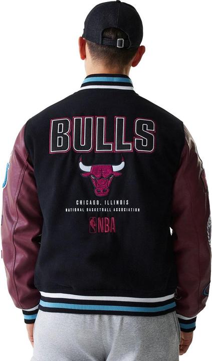 Produktbild New Era Varsity College Jacke - NBA Chicago Bulls - S (S)