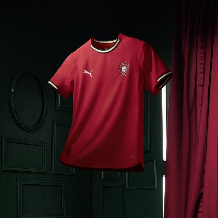 Actual product image Puma FPF Home Jersey Replica Jr (128)