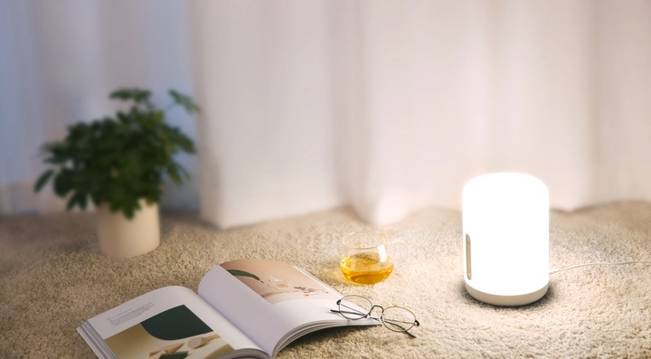 Actual product image Xiaomi Mi Bedside Lamp 2 (400 lm)