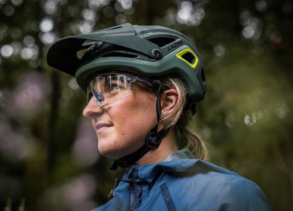 Produktbild Lazer Sport Helm Impala MIPS Dark Green Flash Yellow, S (52 - 56 cm)