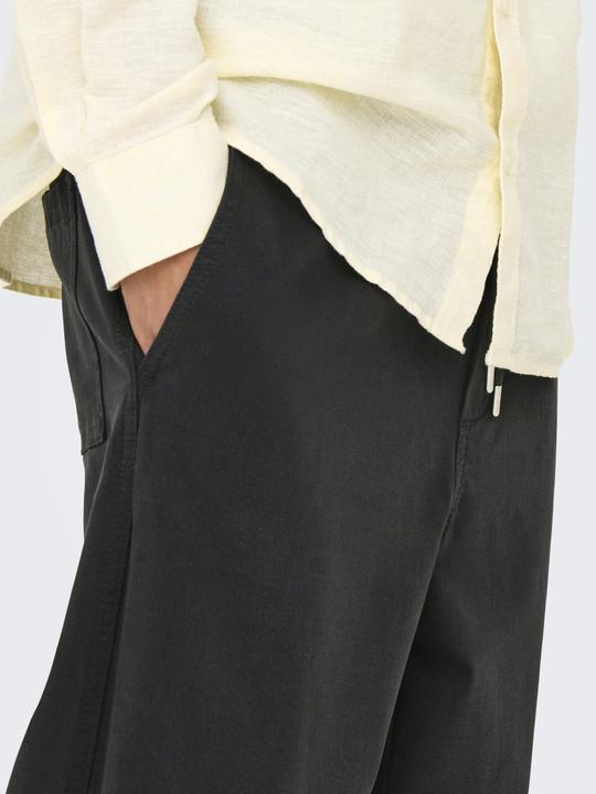 Actual product image Only & Sons ONSSINUS Locker geschnitten Hose Hose (L)