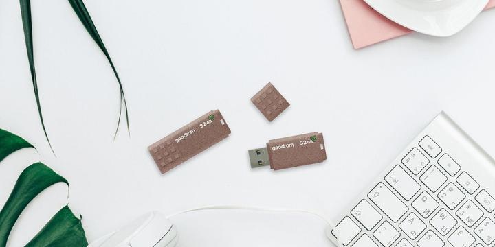 Produktbild Goodram UME3 - 32 GB - USB Typ-A - 3.0 - 60 MB/s - Kappe - Beige (32 GB, USB-A)