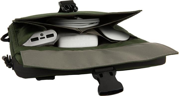 Produktbild Incase Transfer Sleeve for MacBook up to 14" - Highland Green (13")