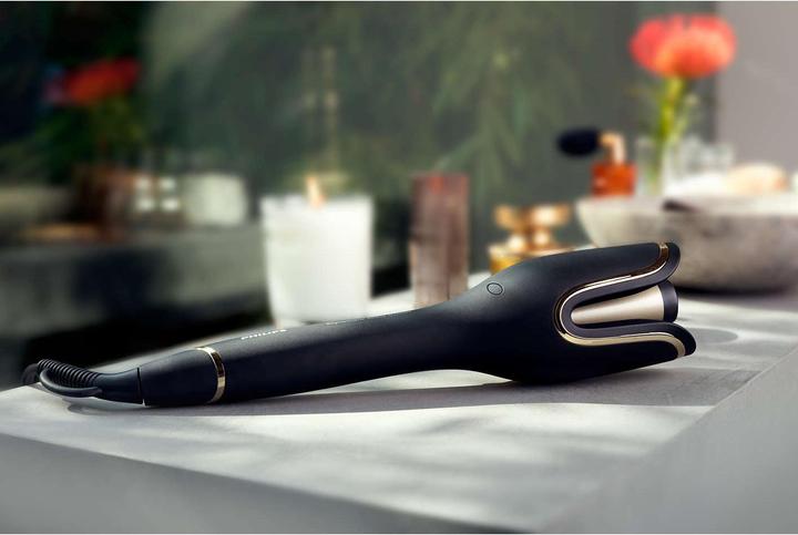Actual product image Philips StyleCare Prestige Auto Curler (32 mm)