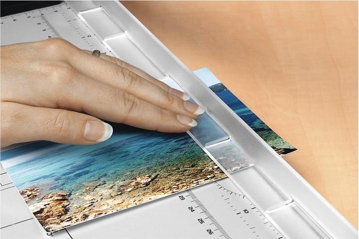 Actual product image Hama ProCut S 330 Plus lever cutter (10 Sheets, A6, A4, A5)