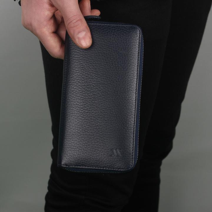 Actual product image Lucky Bees Isaias