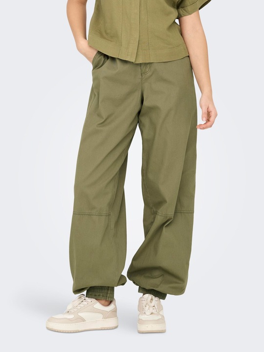Image du produit Only ONLTINNE Locker geschnitten Hose Hose (34)
