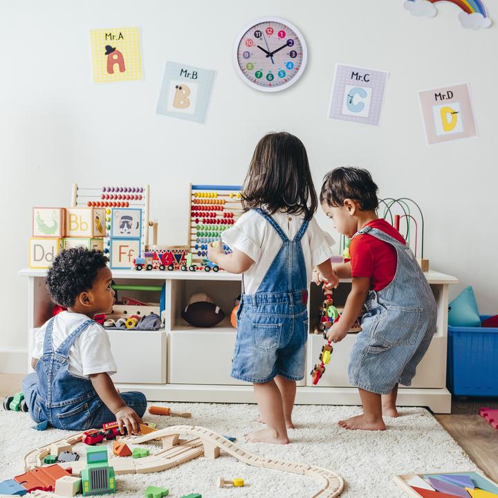 Actual product image Relaxdays Kinder-Wanduhr (30 cm)