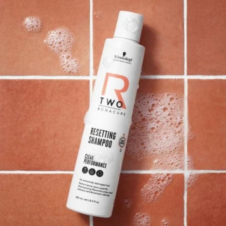 Produktbild Schwarzkopf Bonacure R-TWO - Resetting Shampoo (250 ml, Flüssiges Shampoo)