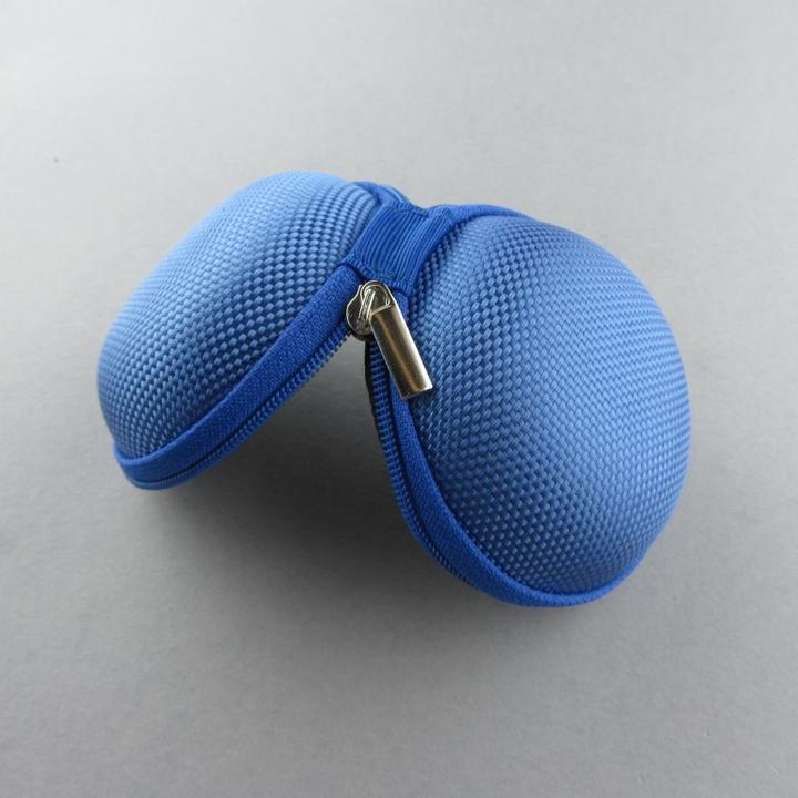 Actual product image PhoneLook Protective cover / case / cover for memory cards, headphones, small change (Headphone sleeve)