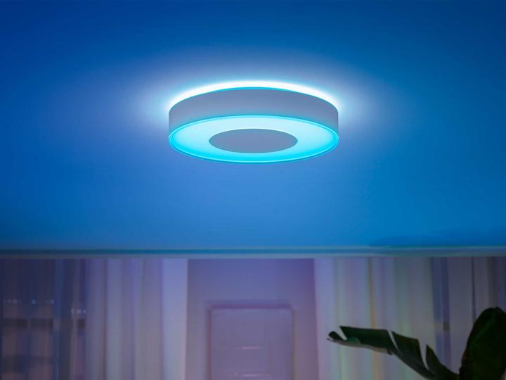 Actual product image Philips Hue White & Color Ambiance Infuse (3450 lm)