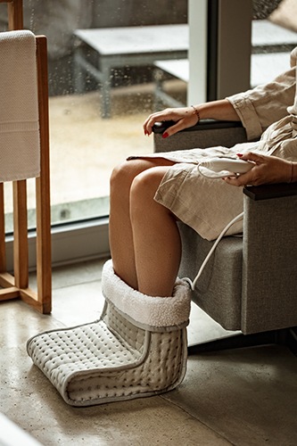 Actual product image Adler AD 7432 Electric Heated Blanket Electric Heated Throw, Plush, Synthetic Wool