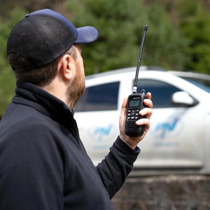 Immagine prodotto PNI Radio CB portatile Escort HP 82, Multistandard, 4 W, 12 V, AM-FM, NRC, Dual Watch, Roger Bee