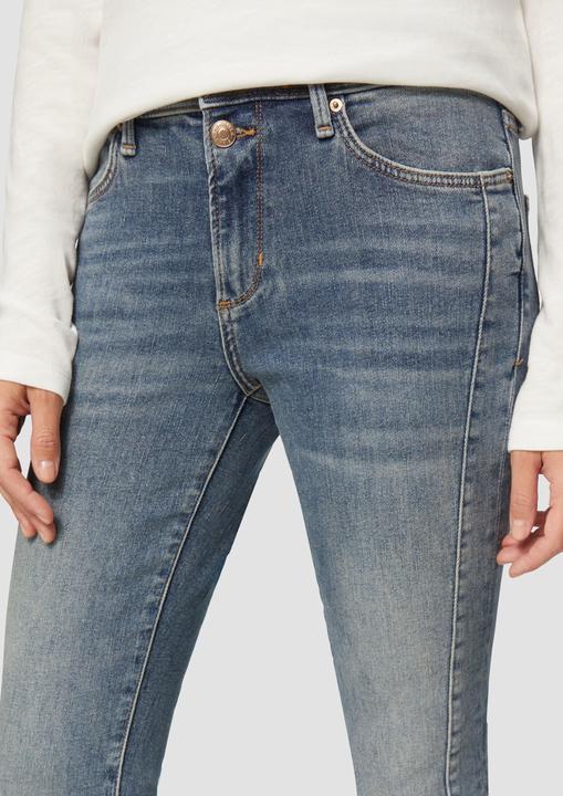 Actual product image S.Oliver Jeans-Hose Jeans Betsy / Slim Fit / Mid Rise / Slim Leg / mit seitlichem Nahtdetail (34)