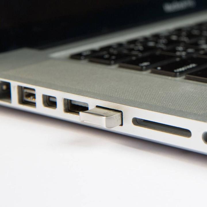 Image du produit Transcend JetFlash 710S (32 Go, USB-A)