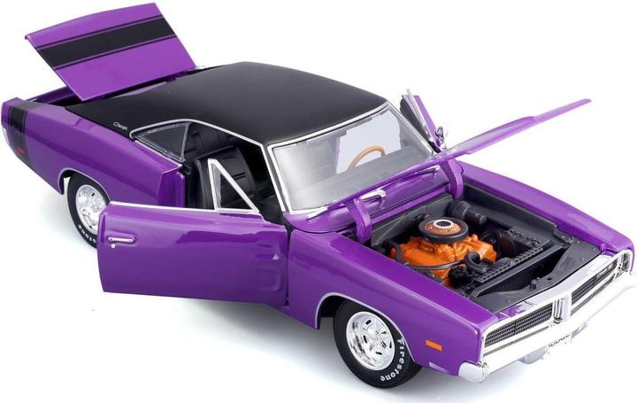 Actual product image Maisto Charger R/T 1969