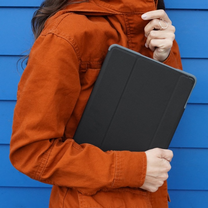 Produktbild STM Dux Plus Duo (iPad 2019 (7. Gen), iPad 2020 (8. Gen))