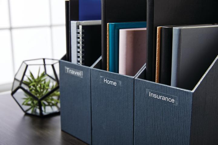 Produktbild Dymo S0720600 Standardband (1.20 cm, Transparent, Weiss)