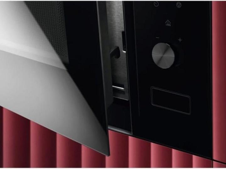 Image du produit AEG OS5MG20EB (20 l)