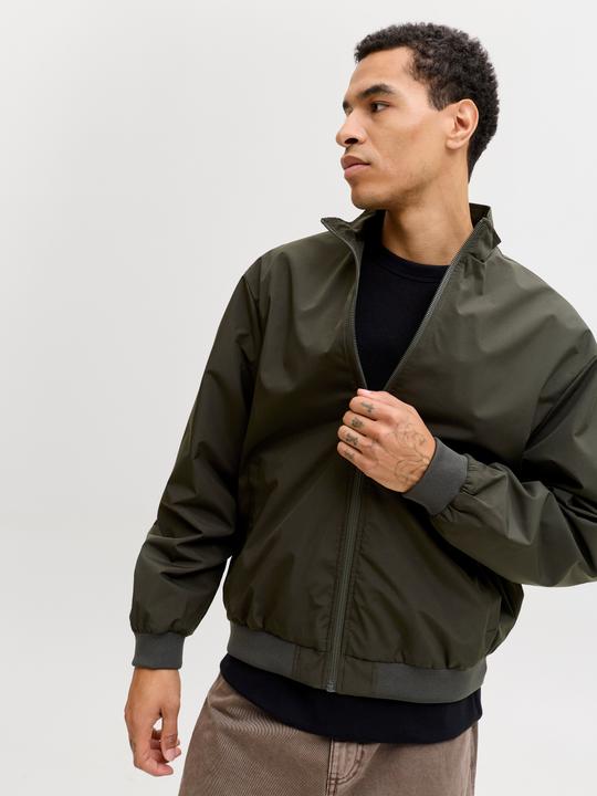Actual product image Jack & Jones Jjecharge Stand Collar Bomber Noos (M)