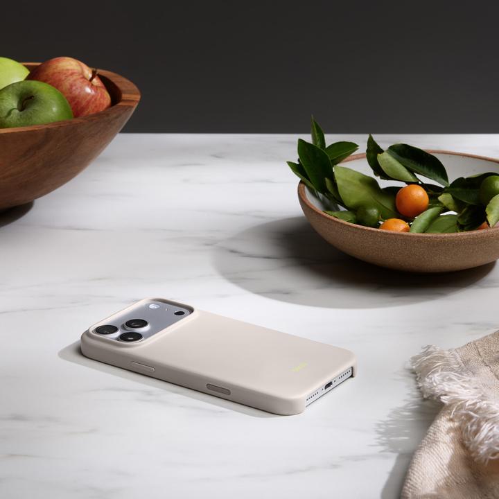 Actual product image Beats Case with MagSafe (Apple iPhone 17 Pro Max)