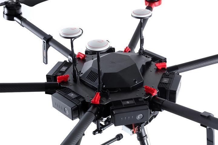 Produktbild DJI Matrice M600 Pro (32 min, 1000 g)