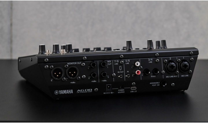 Immagine prodotto Yamaha AG08 Mixer nero per lo streaming live (Mixer da studio e live)