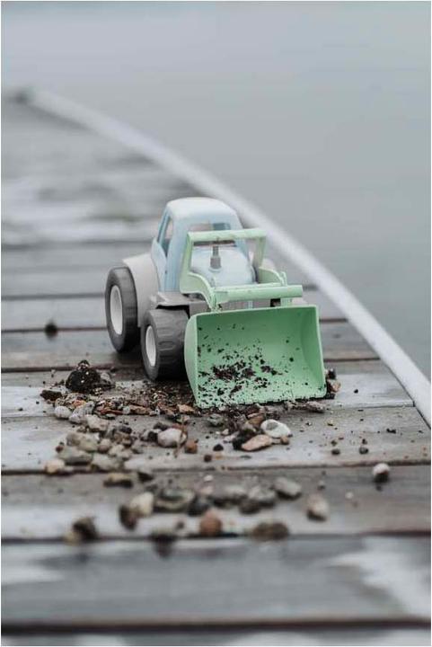 Actual product image dantoy Bio- Tractor