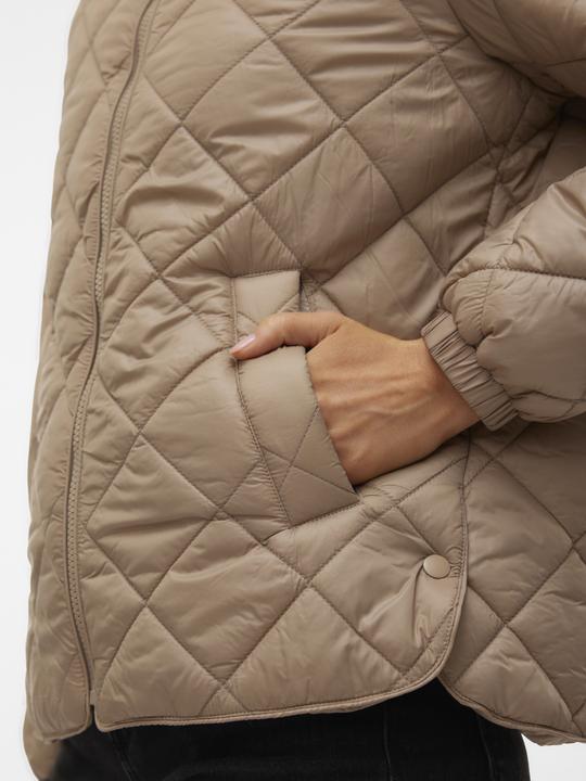 Produktbild Vero Moda VMSKYLAR Jacke Steppjacke (S)