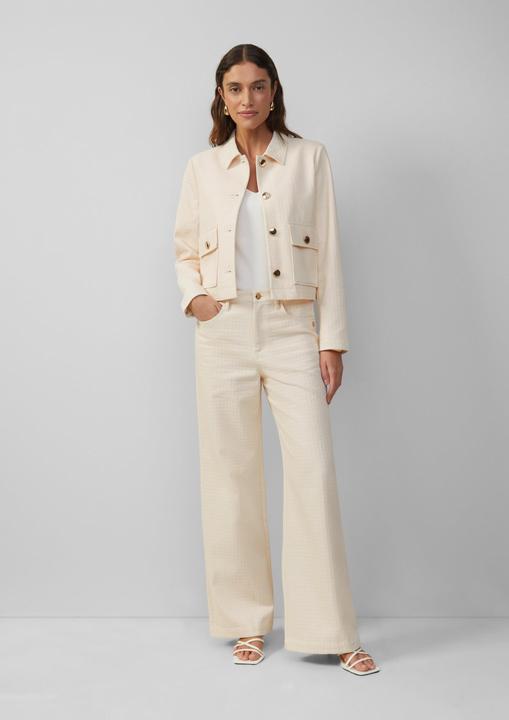 Image du produit S.Oliver Indoor-Jacke Leichte Jacke mit Strukturmuster und goldfarbenen Knöpfen (44)