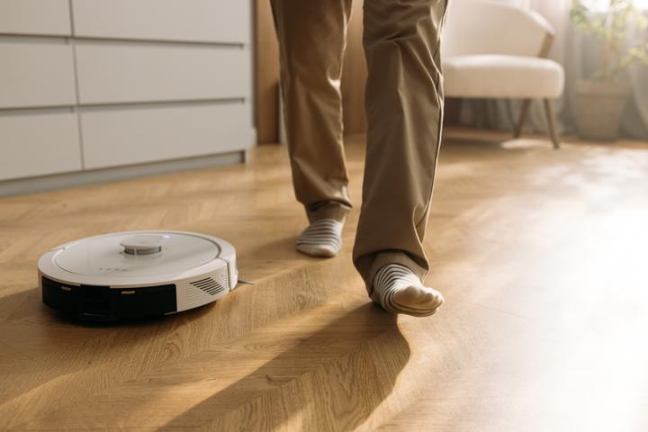 Produktbild Aeno White, Laser Robot Vacuum cleaner with 5200mAh battery,300ml dustbin, 300ml water tank. Self Empty S (Saugwischroboter)