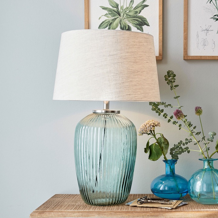 Produktbild Loberon Tischlampe Fenis creme/grün (E27)