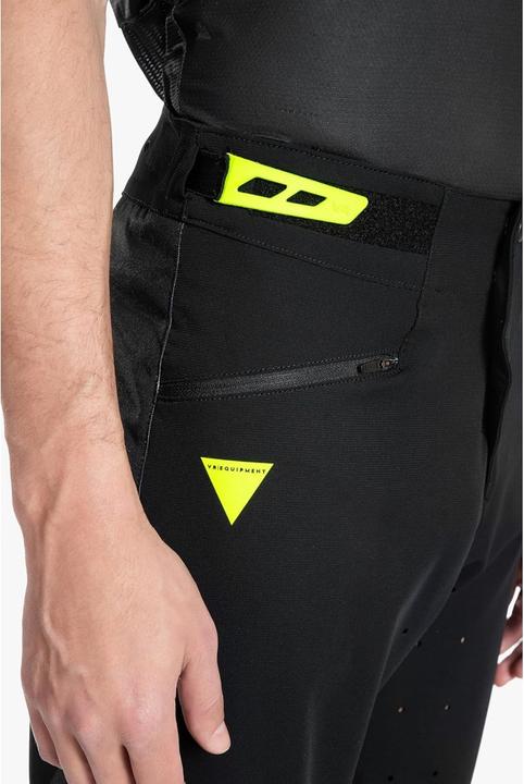 Produktbild VR46 SHORT 23 MAN, BLACK (38)