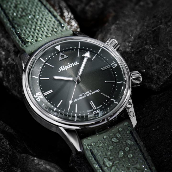 Actual product image Alpina Watch Alpina AL-520GR4H6 Seastrong Diver (Diving watch, 42 mm)