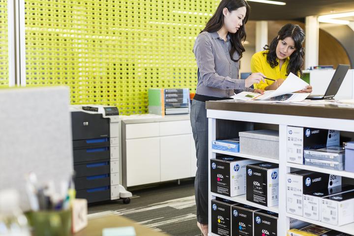 Actual product image HP Color LaserJet Professional CP5225n (Laser, Colour)