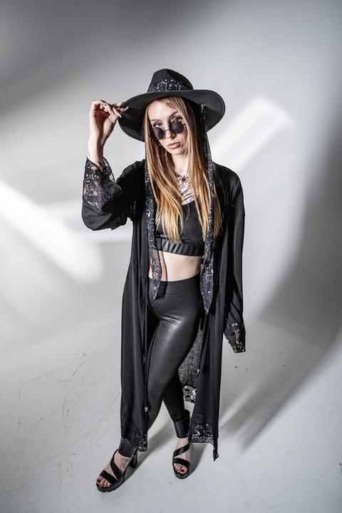 Produktbild Black Premium Essential Faux Leather cropped Top (XL)