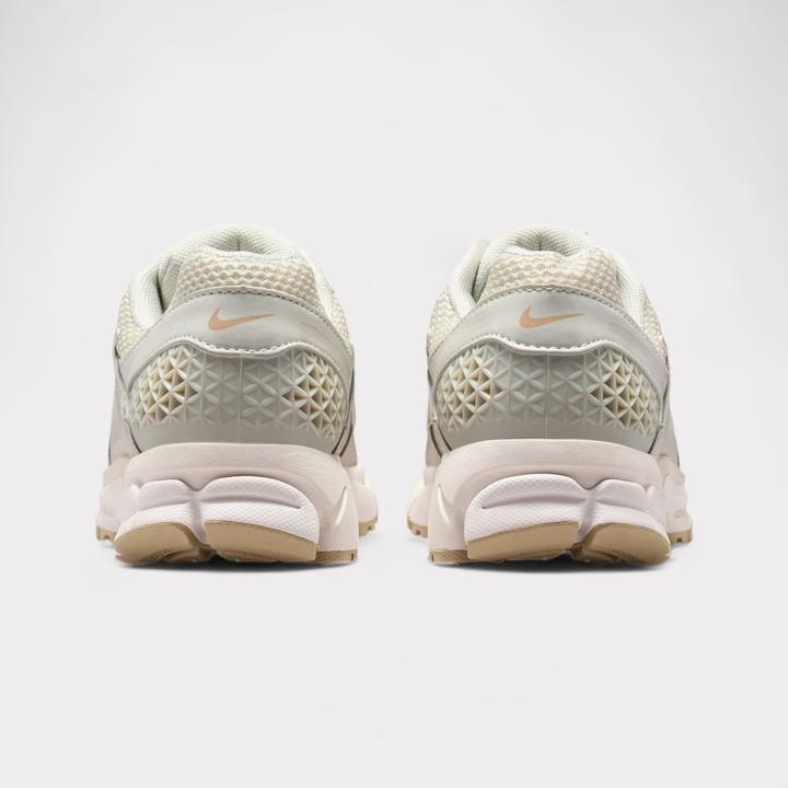 Image du produit Nike Zoom Vomero 5 (41)