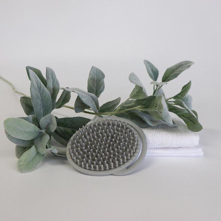 Actual product image Haakaa Silicone Shampoo Brush - Grey