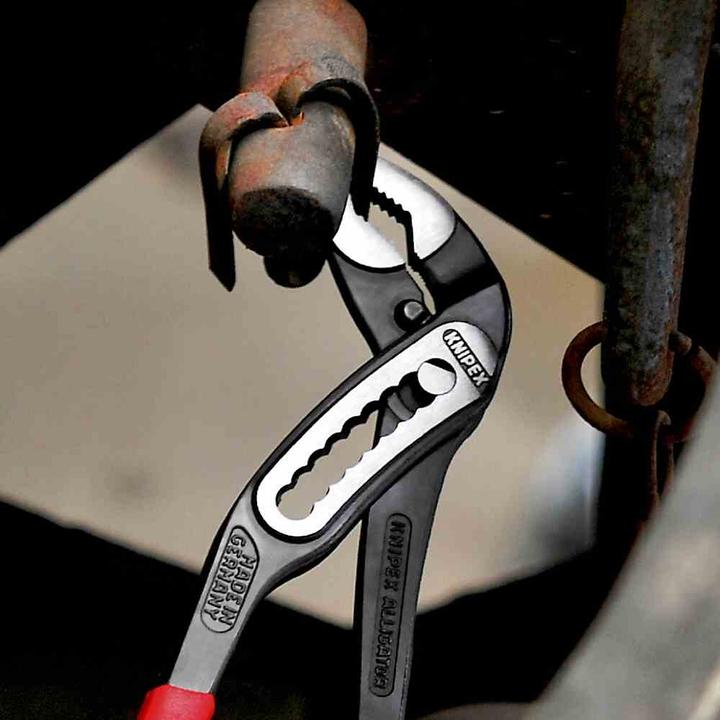 Produktbild Knipex Alligator® water pump pliers 300 mm, in self-service display packaging (300 mm)