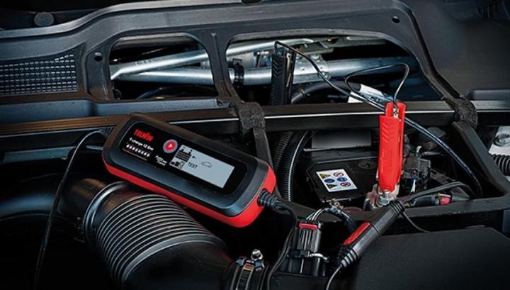 Actual product image Telwin T-Charge 12 Evo (12V, 4 A)