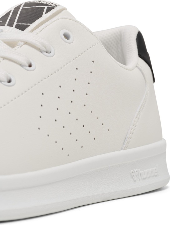 Image du produit hummel Court Line (44)