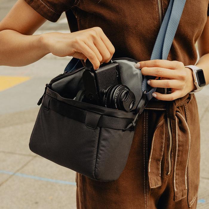 Image du produit Peak Design Camera Cube V2 Moyen (Poche intérieure pour appareil photo, 13 l)