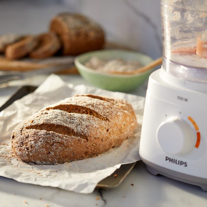 Actual product image Philips Daily Collection HR7310/00 (2100 ml, 700 W)