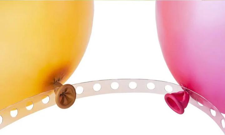 Immagine prodotto Partydeco Nastro perforato per ghirlanda di palloncini