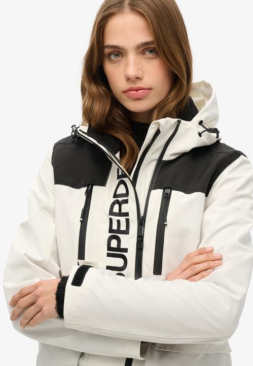Produktbild Superdry Ultimate Windjacke in Blockfarben (10XL)