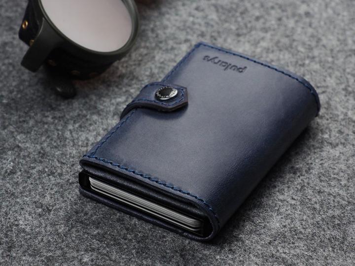 Actual product image Pularys Wallet HIKER MAX credit card holder