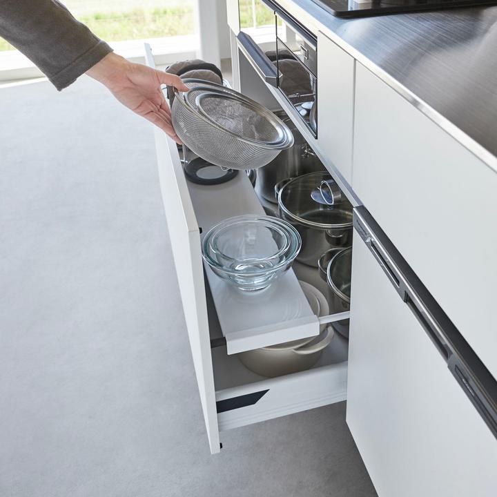 Produktbild Yamazaki Ausziehbarer Schubladeneinsatz TOWER