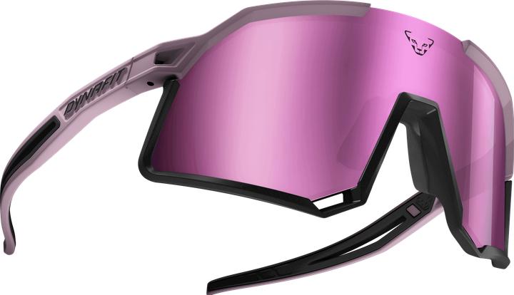 black out Cat 3, Rose pâle